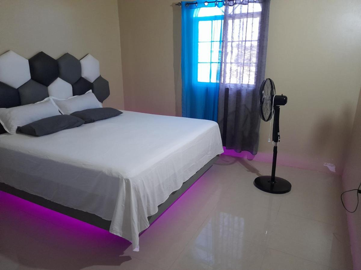 Loodik Vacation Home Brompton Manor Black River Esterno foto