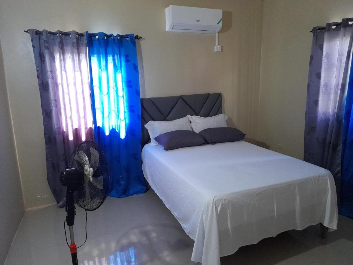 Loodik Vacation Home Brompton Manor Black River Esterno foto